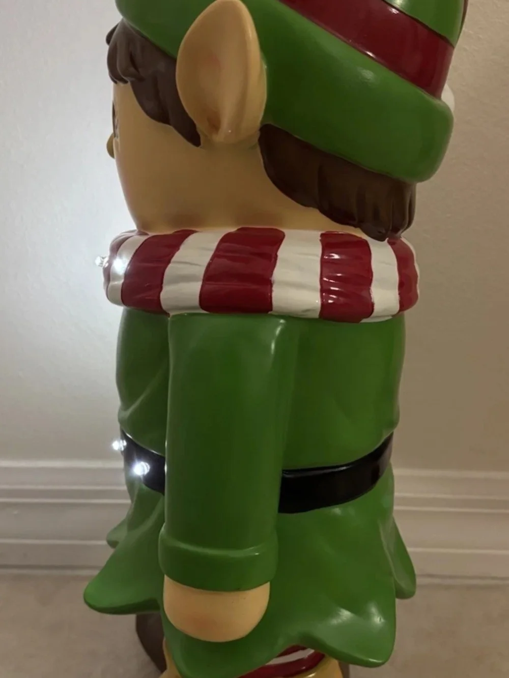 Plow & Hearth Lighted Twinkling Holiday Elf Boy Statue 18